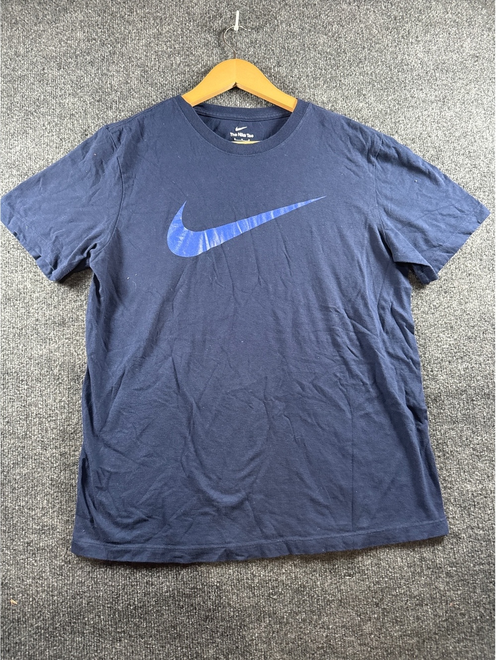 Nike The Nike Tee Men's M Navy Blue Swoosh Logo Graphic T-Shirt